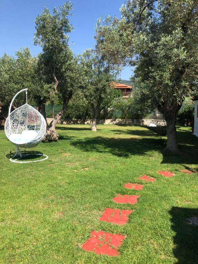 Oasis Aparthotel Skiathos Town Ngoại thất bức ảnh