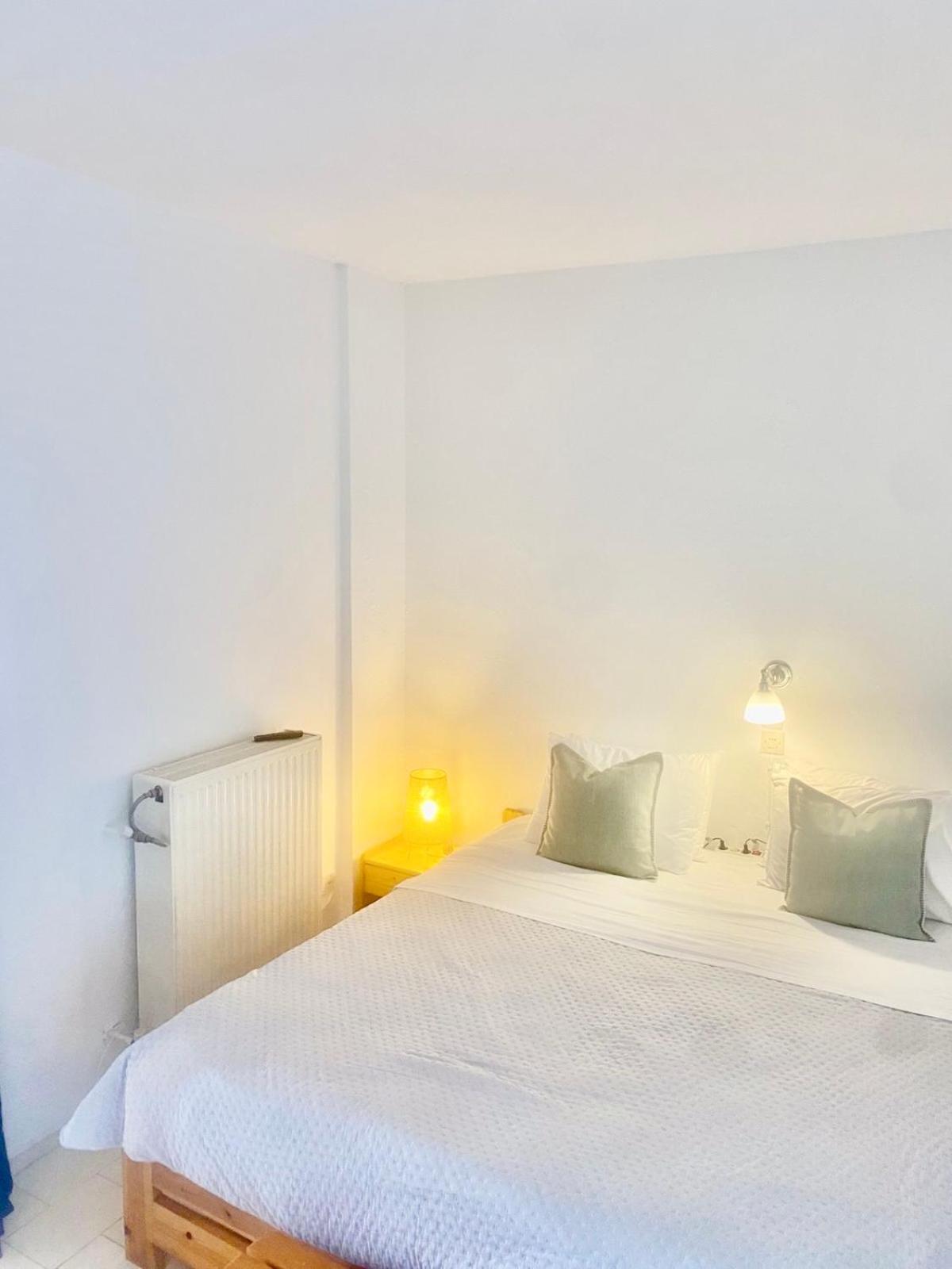 Oasis Aparthotel Skiathos Town Ngoại thất bức ảnh